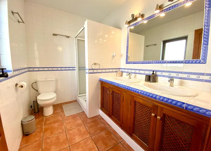 Pueblo 2brd Townhouse *