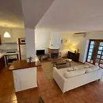 Pueblo 2brd Townhouse Nyaraló