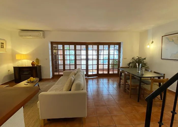 Pueblo 2brd Townhouse Hébergement de vacances Fuengirola