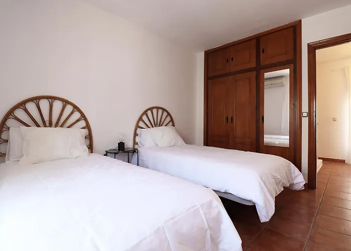 Pueblo 2brd Townhouse *